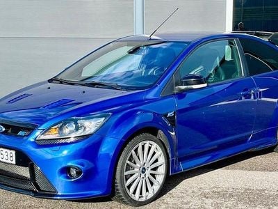 Begagnad Ford Focus RS 305 HK (224 kW) 2010 Blå Halvkombi