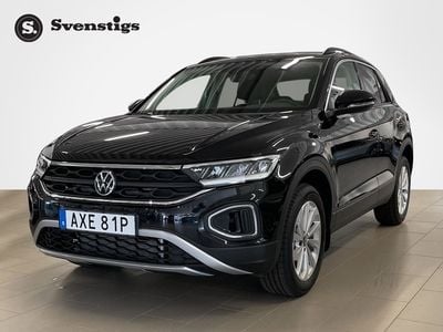 Svart Begagnad 2024 VW T-Roc Life SUV | 366 400 kr (Dyr)