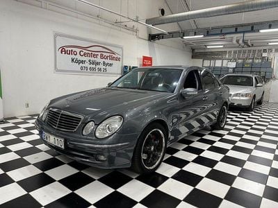 Mörkgrå Begagnad 2005 Mercedes E320 Avantgarde Sedan | 99 000 kr