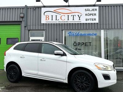 Begagnad Volvo XC60 R-Design 175 HK (128 kW) 2010 Vit SUV