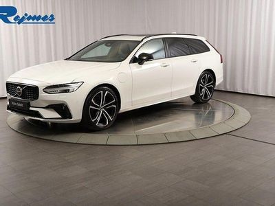 Ice vit Begagnad 2022 Volvo V90 R-Design Pro Kombi | 379 900 kr