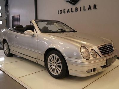 Begagnad Mercedes CLK320 Elegance 218 HK (160 kW) 2003 Grå Cab