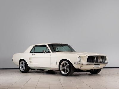 begagnad Ford Mustang HARDTOP // RESTOMOD // V8 PPM-RACING // SHOWCAR