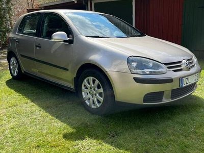 begagnad VW Golf V 