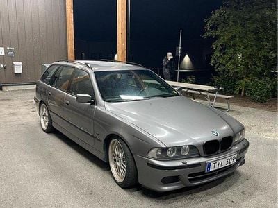 BMW 525