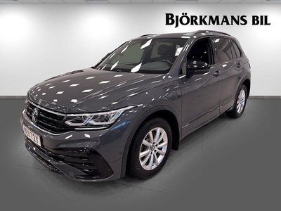 Begagnad VW Tiguan R-line 150 HK (110 kW) 2022 Grå SUV