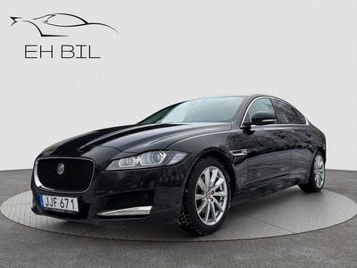 Begagnad Jaguar XF 180 HK (132 kW) 2016 Svart