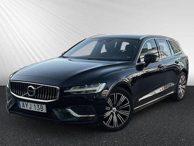 Svart Begagnad 2020 Volvo V60 Inscription Kombi | 249 900 kr (Bra pris)