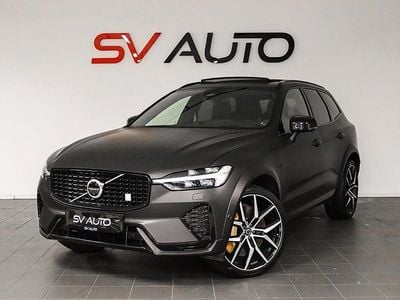 Grå Begagnad 2023 Volvo XC60 R-Design SUV | 539 900 kr (Dyr)