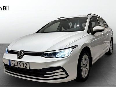 Vit Begagnad 2022 VW Golf VIII Kombi | 234 900 kr (Marknadspris)