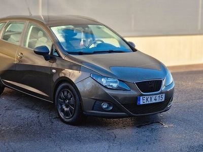 Begagnad Seat Ibiza ST Reference 75 HK (55 kW) 2010 Mörkbrun Kombi