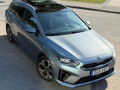 Begagnad Kia Ceed Sportswagon 141 HK (103 kW) 2021 Kombi