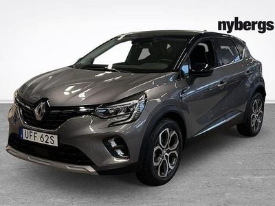 Grå Begagnad 2023 Renault Captur Techno SUV | 174 900 kr (Marknadspris)
