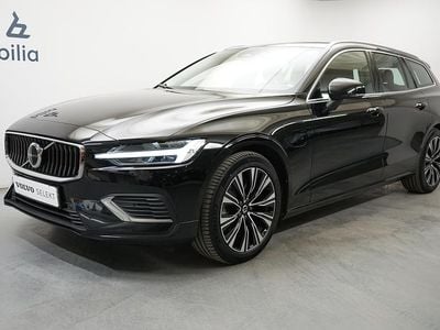 Begagnad Volvo V60 Core 253 HK (186 kW) 2022 Svart Kombi