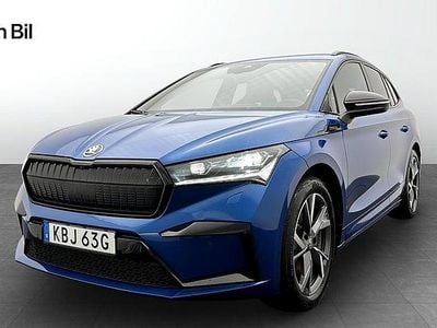 Blå Begagnad 2023 Skoda Enyaq iV SportlinePlus SUV | 454 900 kr (Marknadspris)