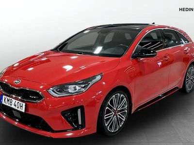 Röd Begagnad 2020 Kia ProCeed Halvkombi | 229 900 kr (Marknadspris)
