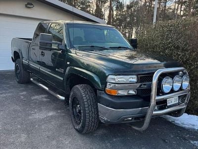 Begagnad Chevrolet Silverado 304 HK (223 kW) 2001 Sedan