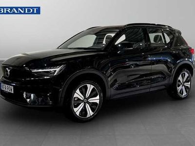 Svart Begagnad 2023 Volvo XC40 Single Motor SUV | 349 900 kr (Marknadspris)