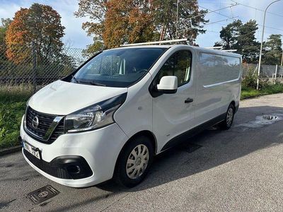 Vit Begagnad 2018 Nissan NV300 Van | 179 000 kr (Dyr)