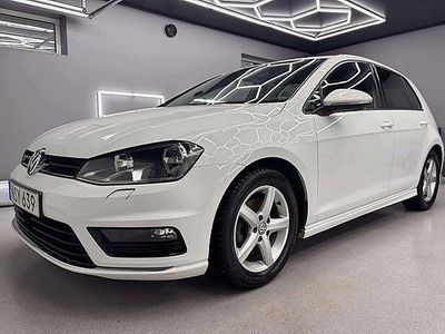 Vit Begagnad 2016 VW Golf VII GT Halvkombi | 169 000 kr (Marknadspris)