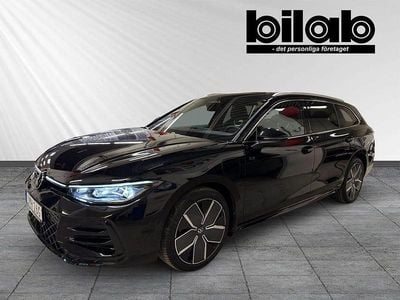 Svart Begagnad 2025 VW Passat R Kombi | 499 000 kr (Marknadspris)