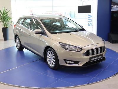 begagnad Ford Focus Kombi 1.0 EcoBoost Manuell, 100hk, 2016