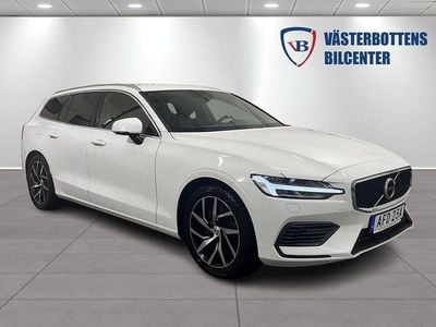 Vit Begagnad 2020 Volvo V60 Momentum Kombi | 249 000 kr (Marknadspris)