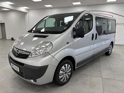 Grå Begagnad 2008 Opel Vivaro Minibuss | 119 900 kr