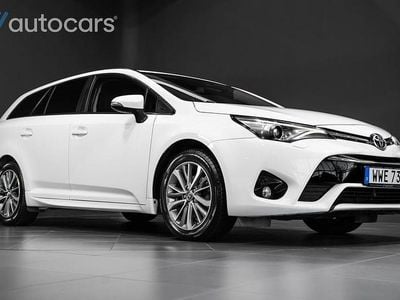 Begagnad Toyota Avensis Active 147 HK (108 kW) 2016 Vit Kombi