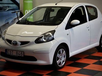 begagnad Toyota Aygo 5-dörrar / 1.0 VVT-i / Nyservad (68 hk)