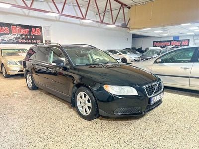 Begagnad Volvo V70 Kinetic 146 HK (107 kW) 2008 Svart Kombi