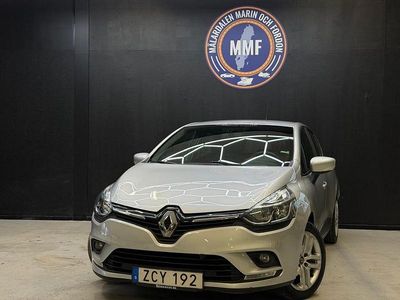 Silver Begagnad 2018 Renault Clio IV Zen Halvkombi | 84 800 kr (Marknadspris)