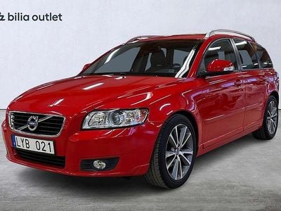 Röd Begagnad 2011 Volvo V50 Momentum Kombi | 104 900 kr (Dyr)