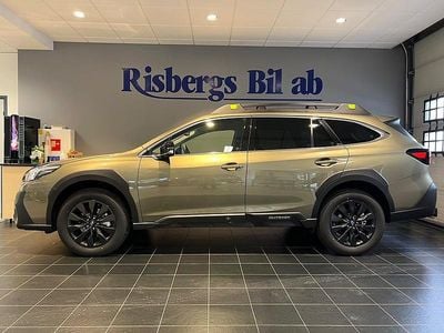 Grön Ny 2025 Subaru Outback Kombi | 459 700 kr