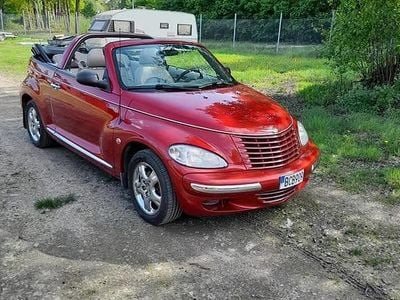 Begagnad Chrysler PT Cruiser 143 HK (105 kW) 2005 Röd Cab