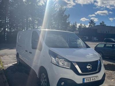 Nissan NV300