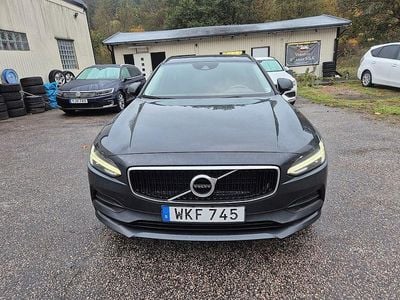 Begagnad Volvo V90 Kinetic 190 HK (139 kW) 2017 Grå Kombi