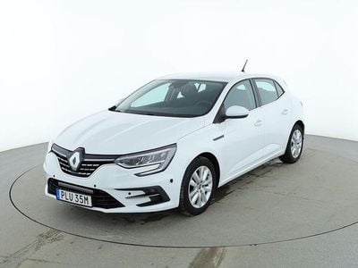 Vit Begagnad 2020 Renault Mégane IV Zen Sedan | 139 000 kr (Bra pris)