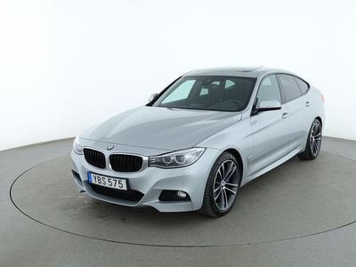 Silver Begagnad 2016 BMW 330 Sedan | 190 000 kr
