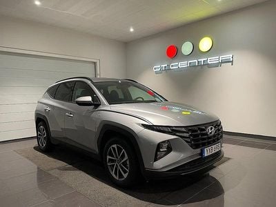Begagnad Hyundai Tucson Essential 150 HK (110 kW) 2023 Mörkgrå metallic/anthrasit klädsel SUV