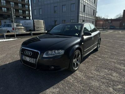 begagnad Audi A4 Sedan 2.0 Quattro TipTronic Comfort, S-Line Eur