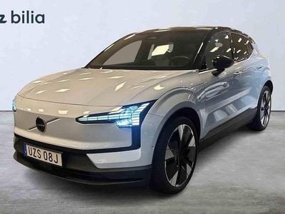 Blå Begagnad 2024 Volvo EX30 Performance SUV | 399 900 kr (Marknadspris)