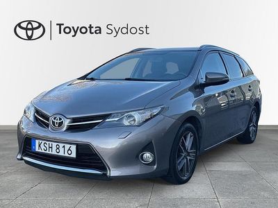 Brun Begagnad 2014 Toyota Auris Touring Sports Edition Kombi | 132 000 kr (Marknadspris)