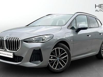 BMW 225
