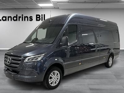 Mörkgrå (tenoritgrå metallic) Ny 2025 Mercedes Sprinter Van | 748 750 kr