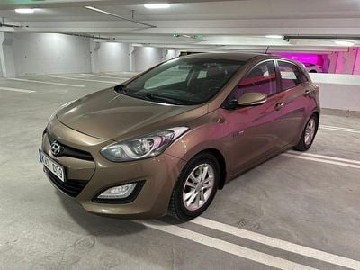 Begagnad 2014 Hyundai i30 Halvkombi | 39 900 kr (Marknadspris)