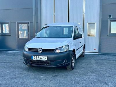 Vit Begagnad 2015 VW Caddy Minibuss | 99 000 kr (Bra pris)