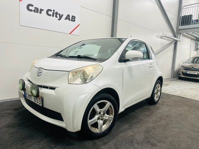 Toyota iQ