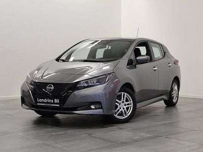 Grå Begagnad 2022 Nissan Leaf Acenta Halvkombi | 154 900 kr (Bra pris)