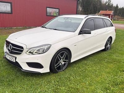 Vit Begagnad 2015 Mercedes E220 AMG Kombi | 169 500 kr (Dyr)